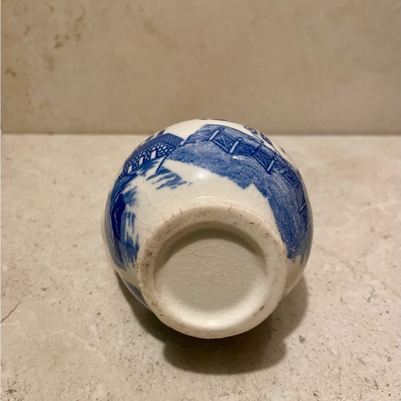 Vintage Blue Willow Cruet Oil or Vinegar Pitcher - Picture 7 of 7